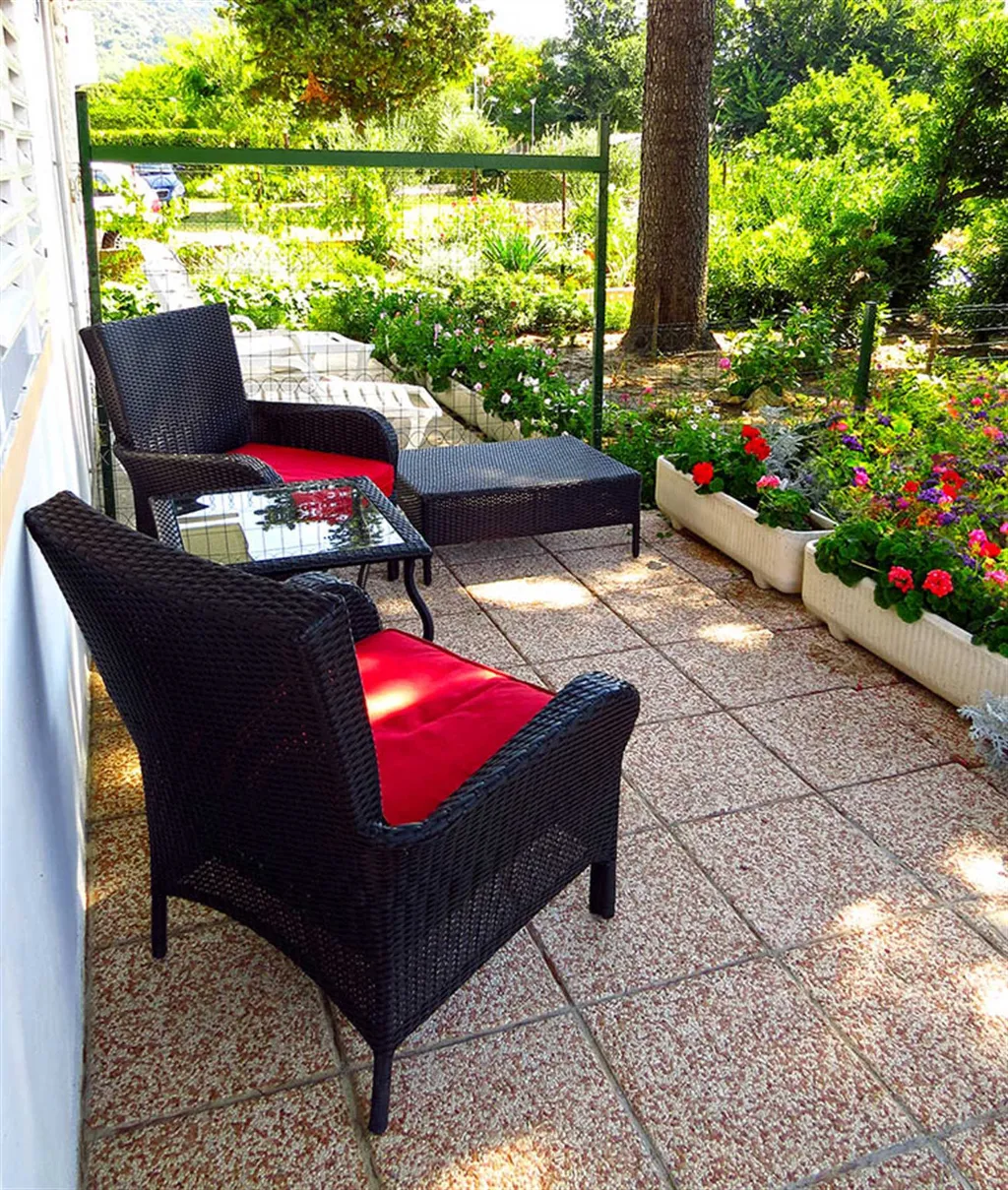 Studio Apartment in Baška for 2 Guests with Parking