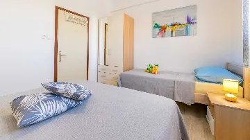 Baška Apartment with Pool for up to 4 Guests