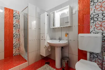 Baška Apartment with Pool for up to 4 Guests