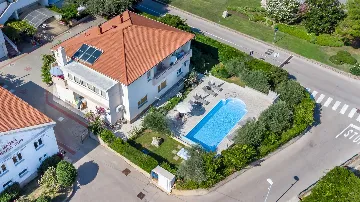 Baška Apartment with Pool for up to 4 Guests