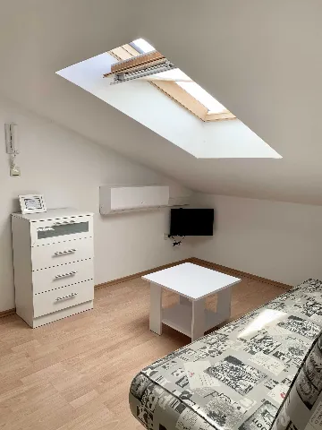 Studio Apartment in Baška with Terrace & Sea View