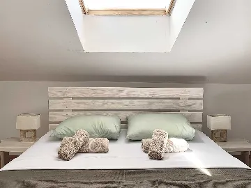 Studio Apartment in Baška with Terrace & Sea View