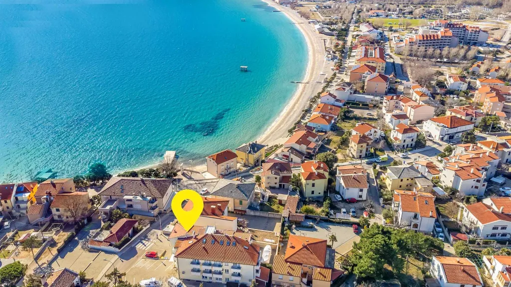 Studio Apartment in Baška with Terrace & Sea View