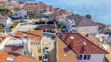 Studio Apartment in Baška with Terrace & Sea View