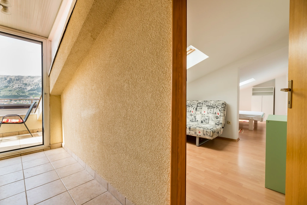 Studio Apartment in Baška with Terrace & Sea View