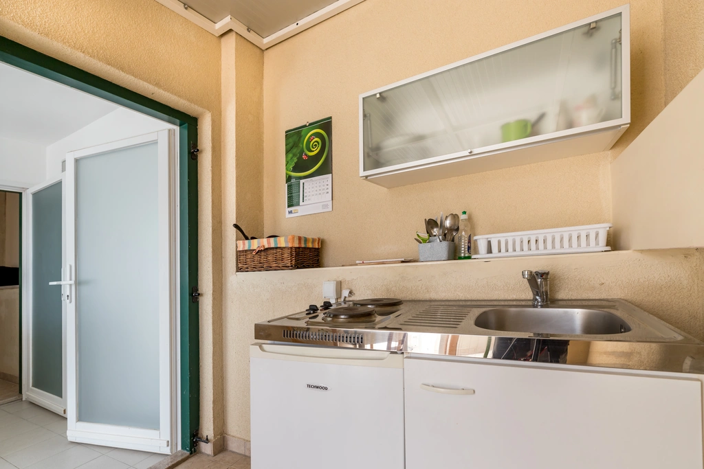 Studio Apartment in Baška with Terrace & Sea View