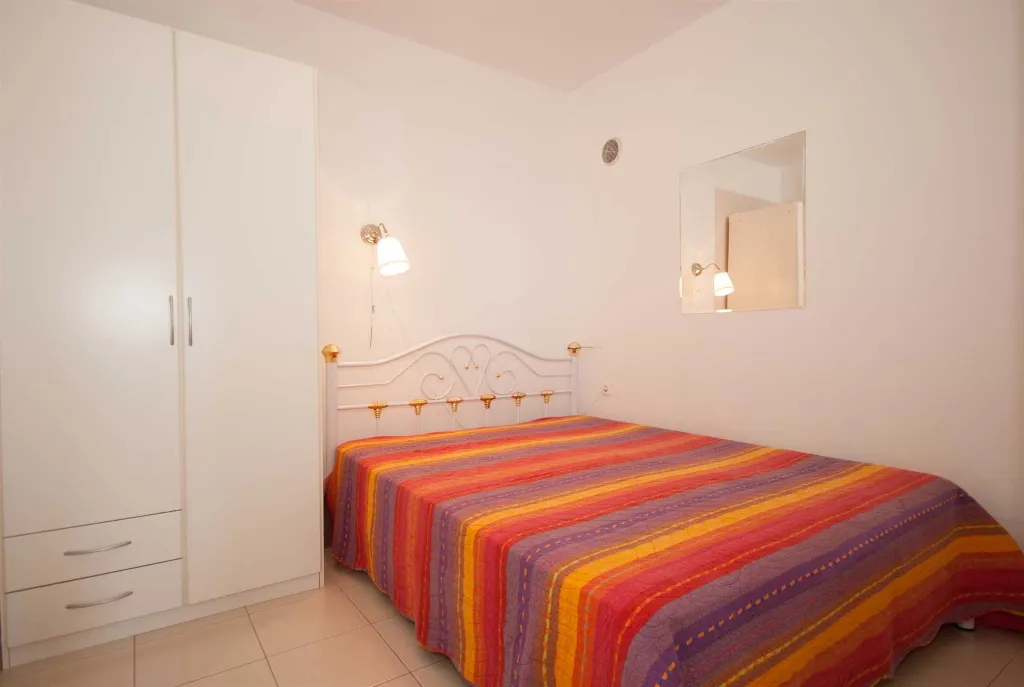 Sea-Front Apartment for 2 in Baška, Croatia