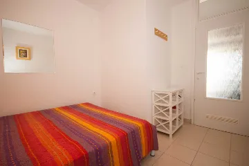 Sea-Front Apartment for 2 in Baška, Croatia