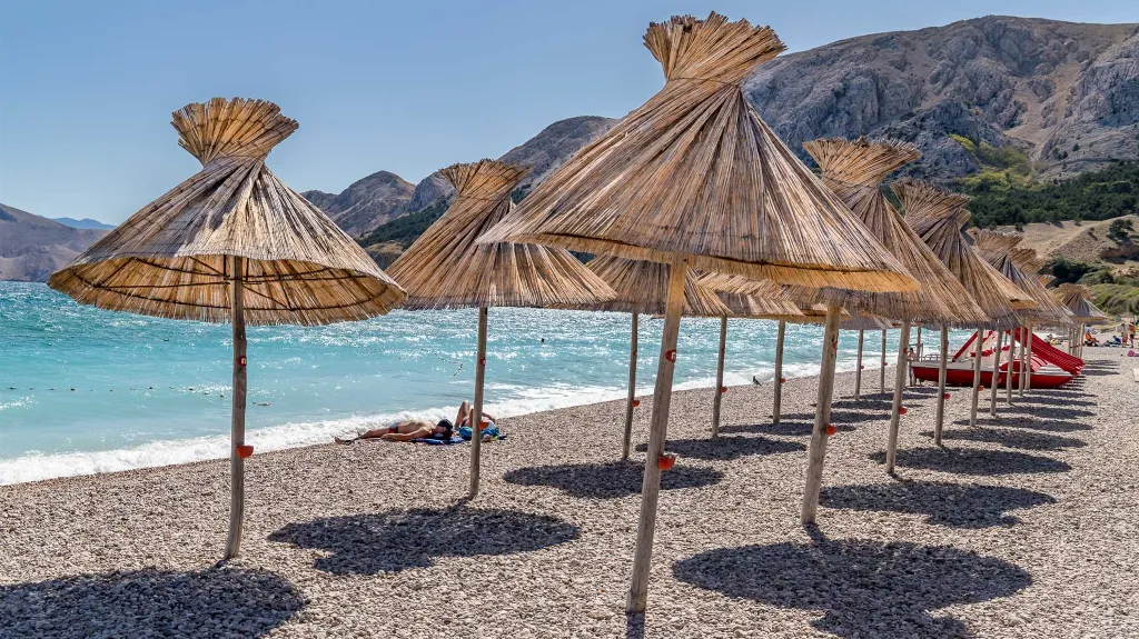 Sea-Front Apartment for 2 in Baška, Croatia