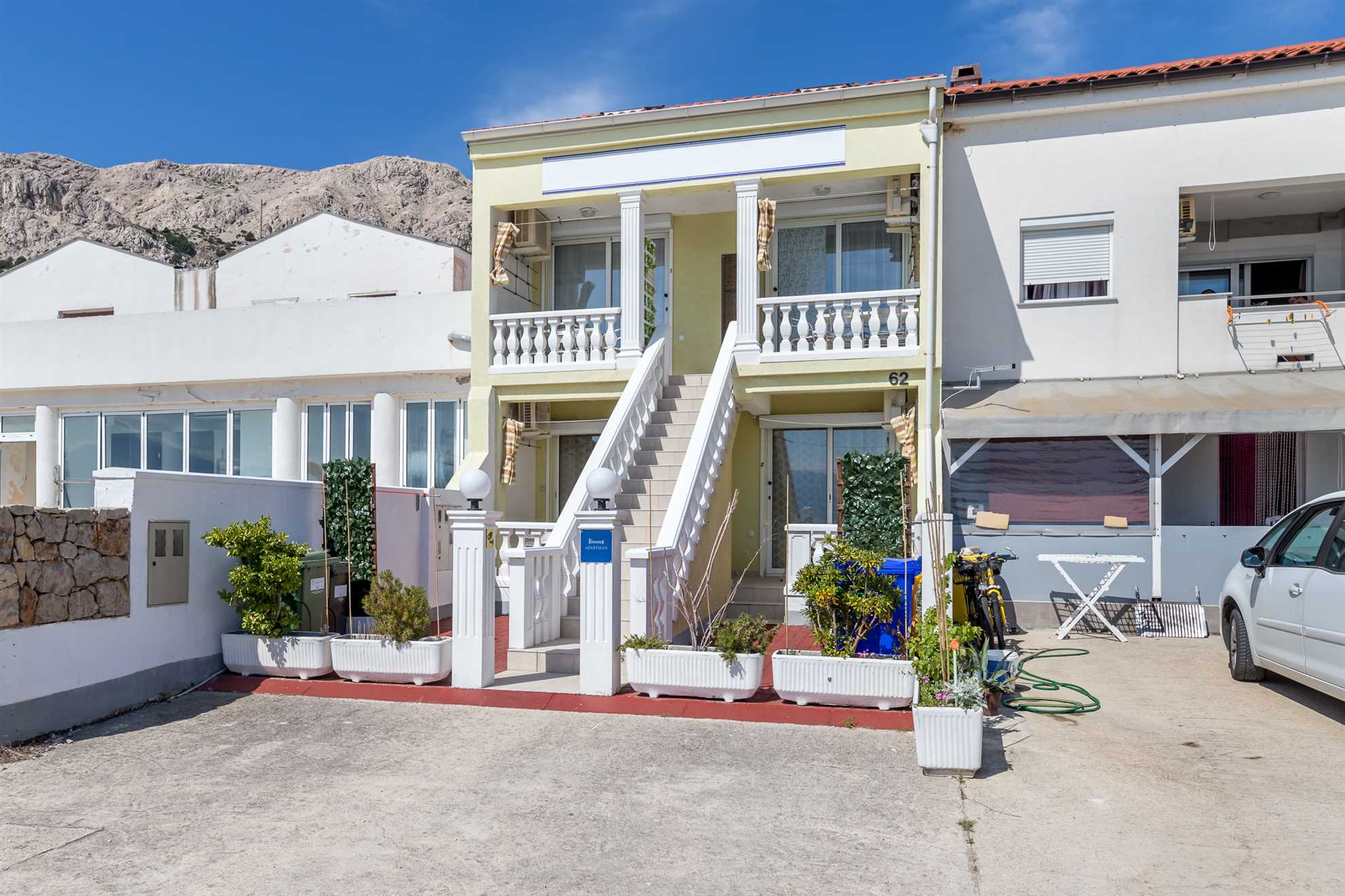 Beach Holiday Baška 1 - The sea in front of the door