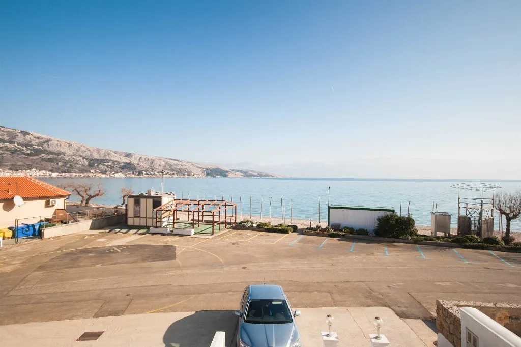 Two-Bedroom Duplex Apartment in Baška for 4