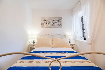 2-Bedroom Apartment in Baška for 4 Guests