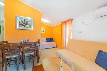 1-Bedroom Apartment in Baška for Up to 4 Guests