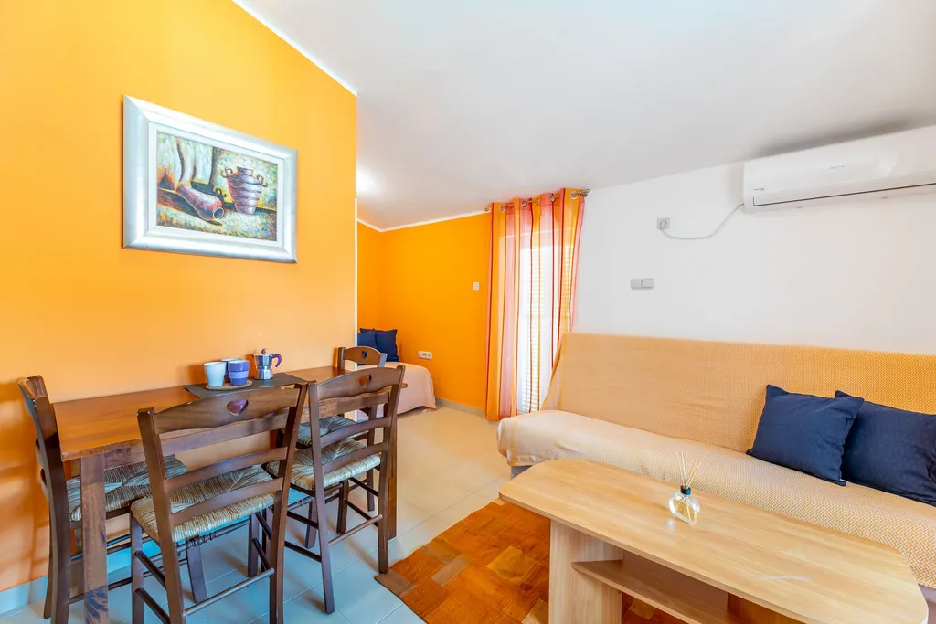 1-Bedroom Apartment in Baška for Up to 4 Guests