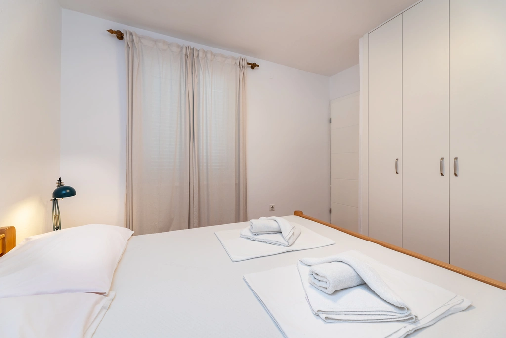 2-Bedroom Apartment in Baška for up to 5 Guests