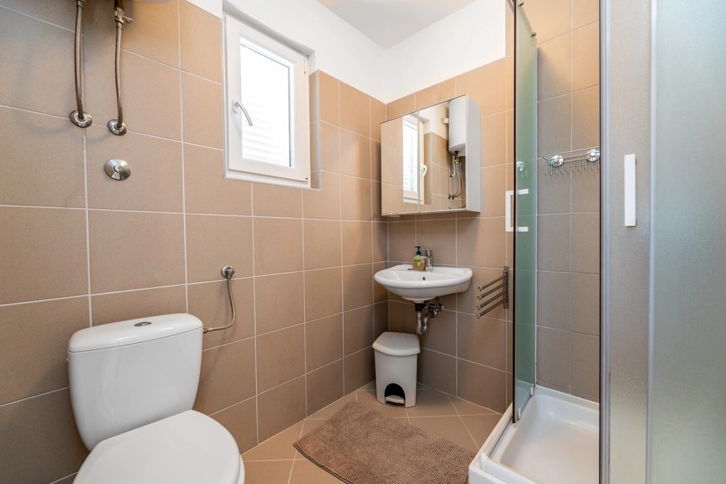 2-Bedroom Apartment in Baška for up to 5 Guests