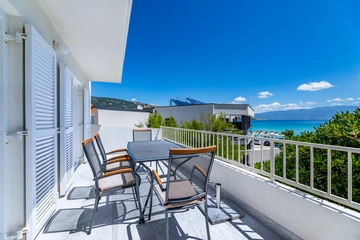 2-Bedroom Apartment in Baška for up to 5 Guests