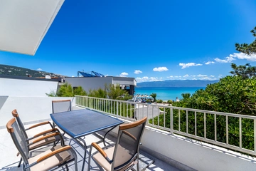 2-Bedroom Apartment in Baška for up to 5 Guests