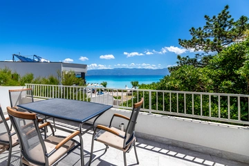 2-Bedroom Apartment in Baška for up to 5 Guests