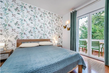 Apartment in Baška for Up to 4 Guests with Balcony