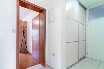 Apartment in Baška for Up to 4 Guests with Balcony