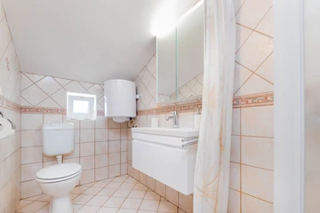 Baška 2-Bedroom Apartment with Terrace & Parking