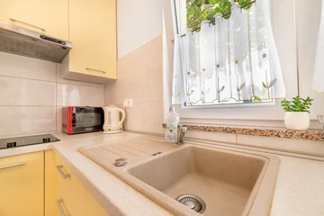 One-Bedroom Apartment in Baška for Up to 3 Guests