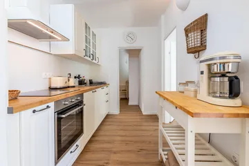 Baška 2-Bedroom Apartment for Up to 5 Guests