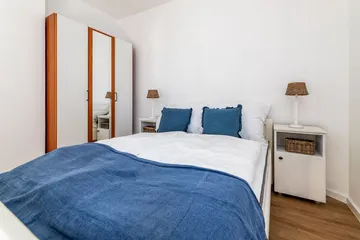 Baška 2-Bedroom Apartment for Up to 5 Guests