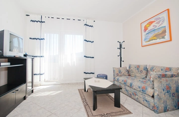 Two-Bedroom Apartment with Sea View in Baška
