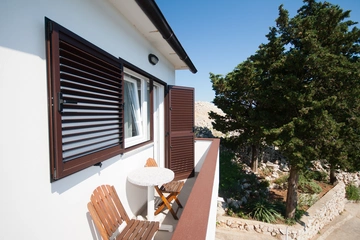 Two-Bedroom Apartment with Sea View in Baška