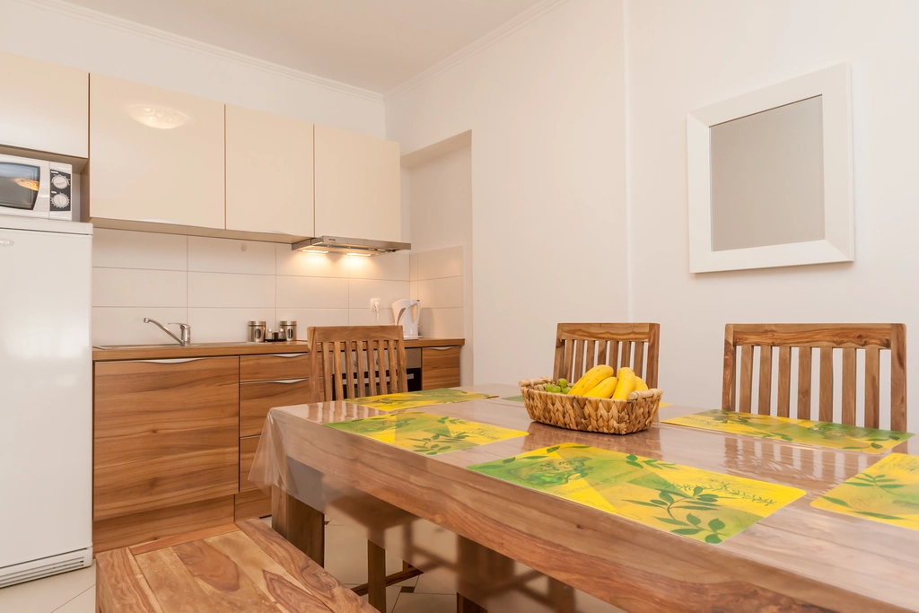 Apartment in Baška with Balcony and Parking
