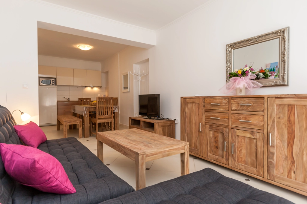 Apartment in Baška with Balcony and Parking