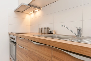 Baška 2-Bedroom Apartment with Balcony & Parking