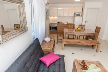 Baška 2-Bedroom Apartment with Balcony & Parking