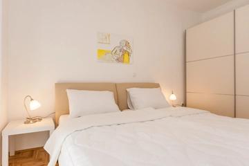 2-Bedroom Apartment in Baška for 4–5 Guests