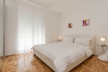 Apartment in Baška for 2–3 Guests with Balcony