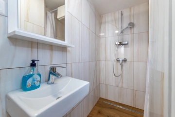 1-Bedroom Apartment in Baška for 4 Guests