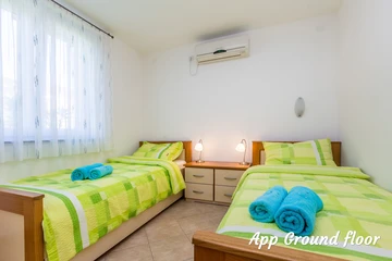 Two-Apartment 2-Bedroom Apartment in Baška