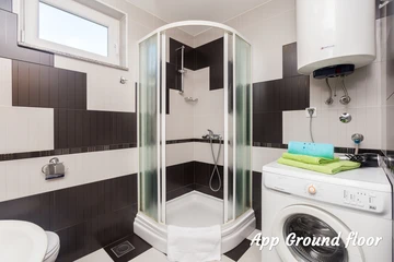 Two-Apartment 2-Bedroom Apartment in Baška