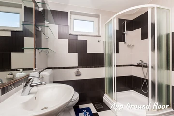 Two-Apartment 2-Bedroom Apartment in Baška