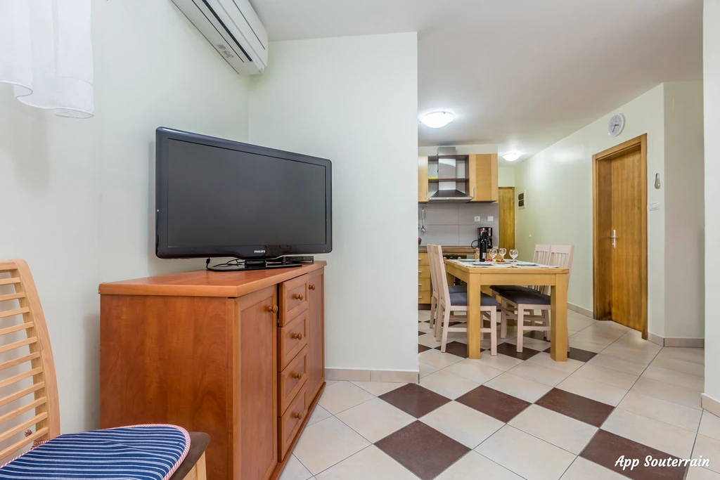 Two-Apartment 2-Bedroom Apartment in Baška