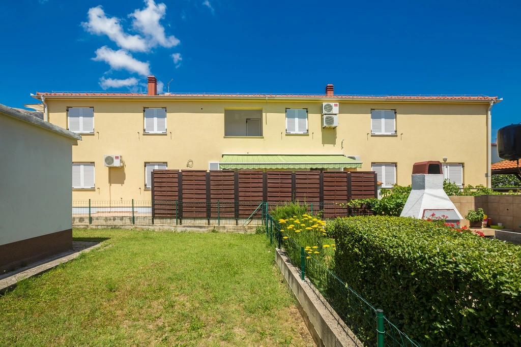 One-Bedroom Apartment in Baška for Up to 4