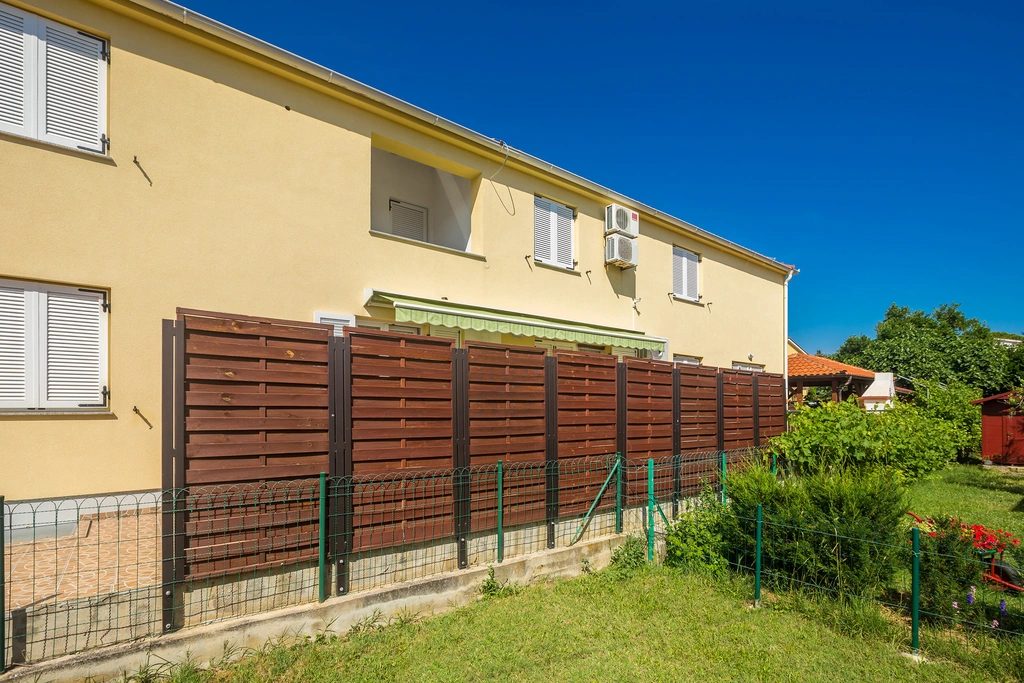 One-Bedroom Apartment in Baška for Up to 4