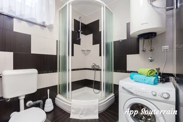 Souterrain Apartment in Baška for Up to 4