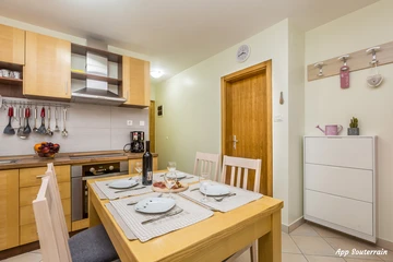 Souterrain Apartment in Baška for Up to 4