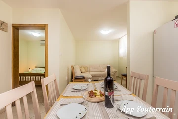 Souterrain Apartment in Baška for Up to 4