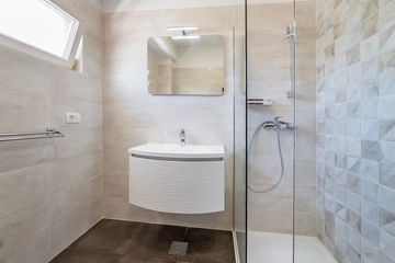 2-Bedroom Apartment in Baška for 4–5 Guests