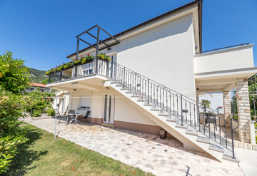 2-Bedroom Apartment in Baška for 4–5 Guests