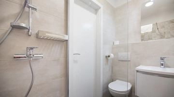 Room for 2 Guests in Baška with Air Conditioning